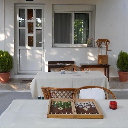 Villa Georgia Potos Exterior photo